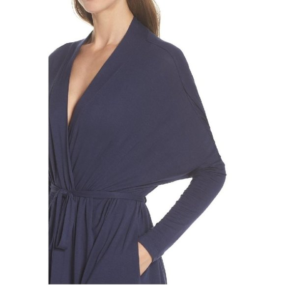 UGG Delanie Robe In Navy - Picture 2 of 11